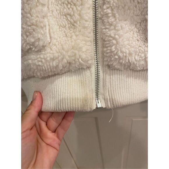 Design History Girls Shearling zip jacket size medium - Picture 5 of 7